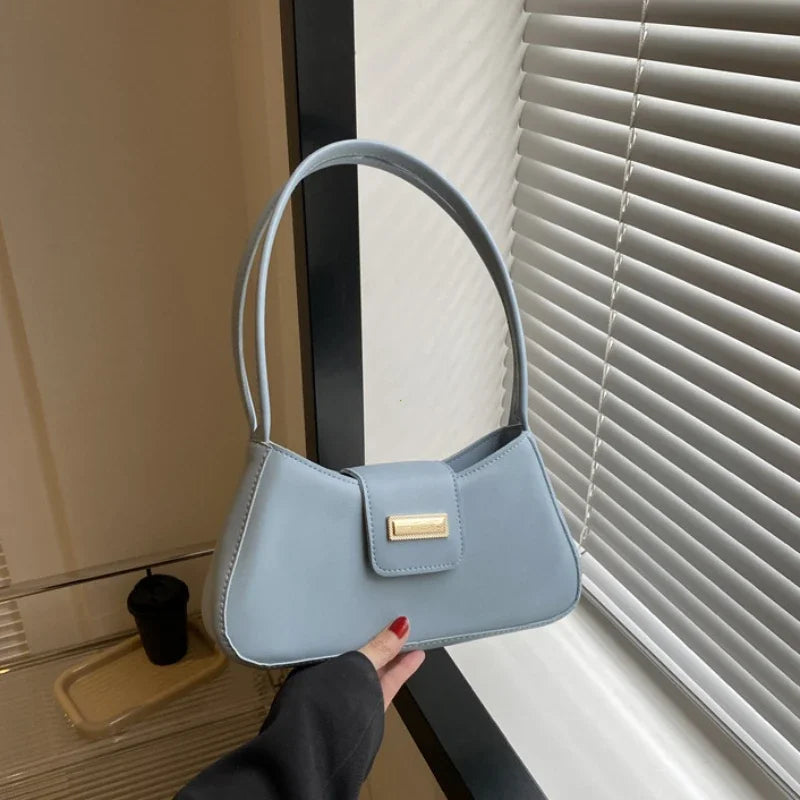 SAC SADDLE NOVA